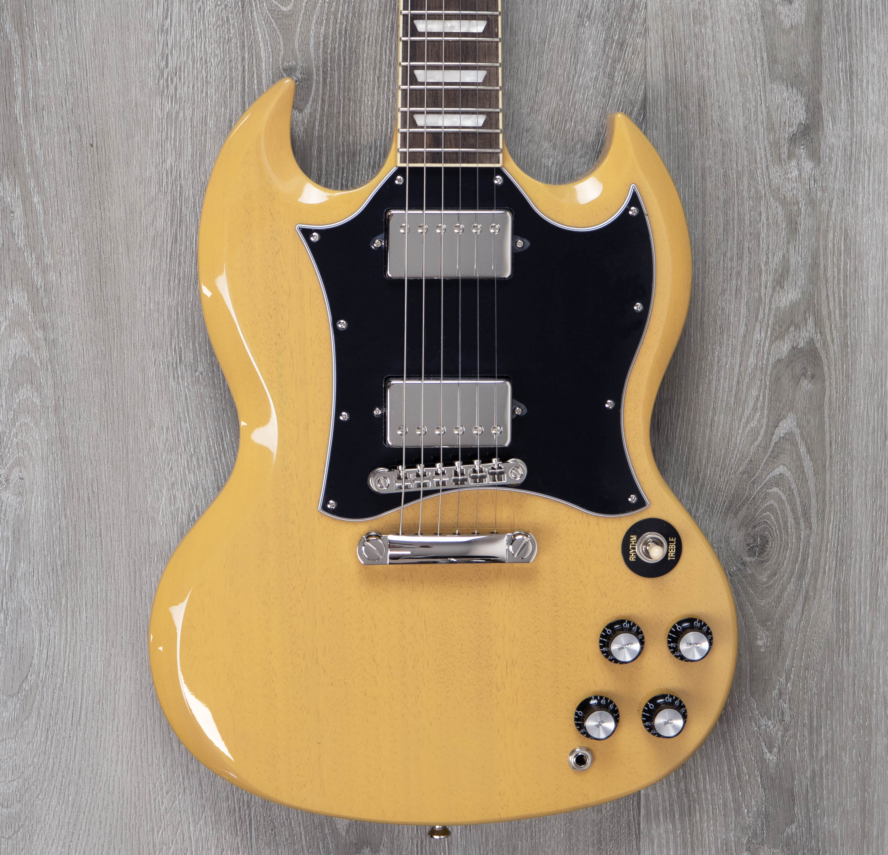 Epiphone SG Standard, TV Yellow, including Premium Gigbag – A Strings