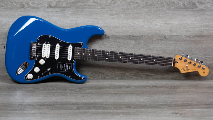 Fender Player II Stratocaster HSS, touche en palissandre, Cherry Burst transparent