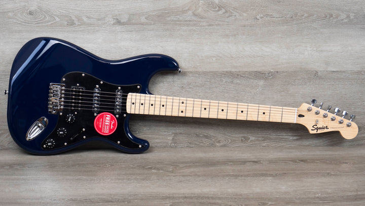 Squier Sonic Stratocaster HSS, Maple Fingerboard, Black Pickguard, Midnight Blue