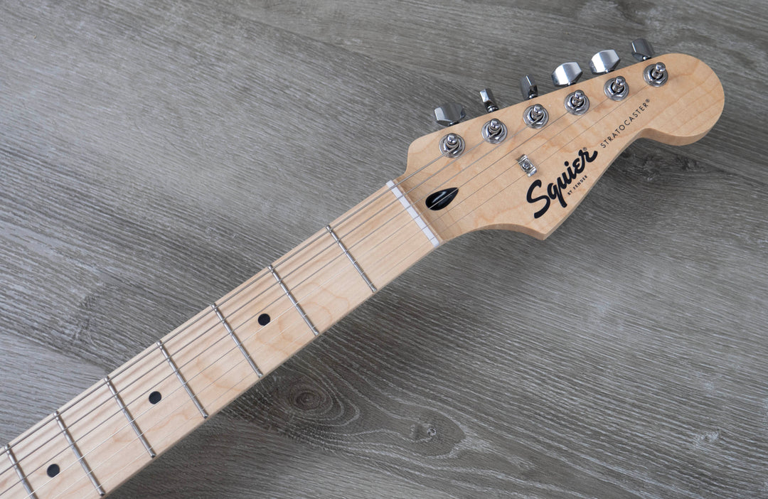 Squier Sonic Stratocaster HSS, Maple Fingerboard, Black Pickguard, Midnight Blue