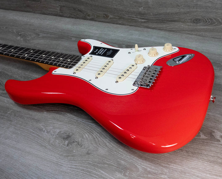 Fender Player II Stratocaster, touche en palissandre, rouge corail