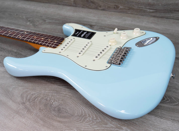 Fender Vintera III Early '60s Stratocaster, Rosewood Fingerboard, Sonic Blue