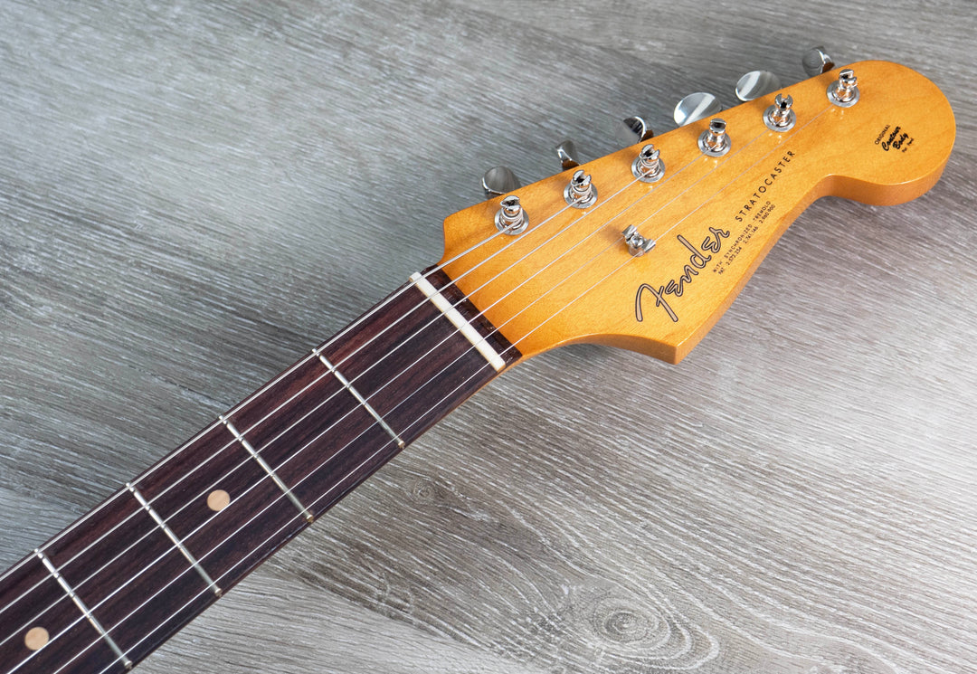 Fender Vintera III Early '60s Stratocaster, Rosewood Fingerboard, Sonic Blue