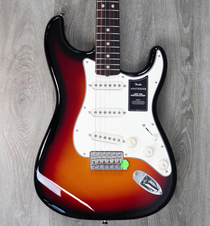 Fender Vintera III Late '60s Stratocaster, Rosewood Fingerboard, 3-Color Sunburst