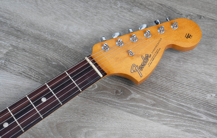 Fender Vintera III Late '60s Stratocaster, Rosewood Fingerboard, 3-Color Sunburst