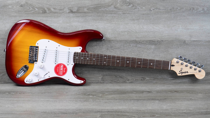 Squier Sonic Stratocaster, Laurel Fingerboard, White Pickguard, Sienna Sunburst