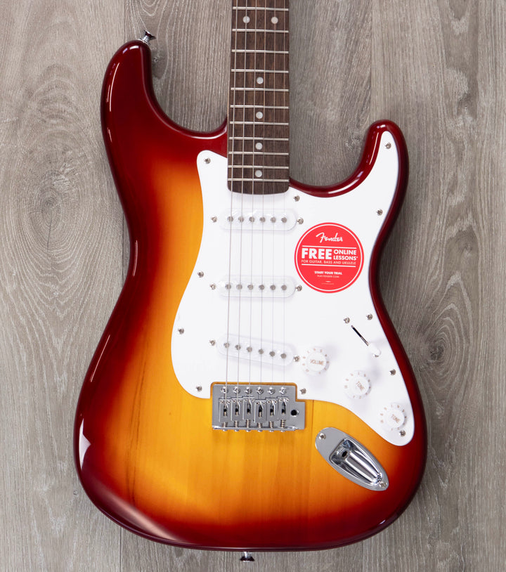 Squier Sonic Stratocaster, Laurel Fingerboard, White Pickguard, Sienna Sunburst