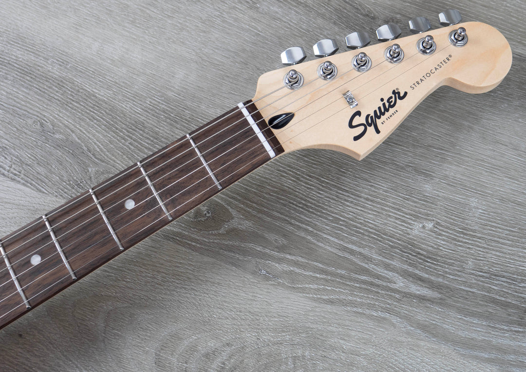 Squier Sonic Stratocaster, Laurel Fingerboard, White Pickguard, Sienna Sunburst