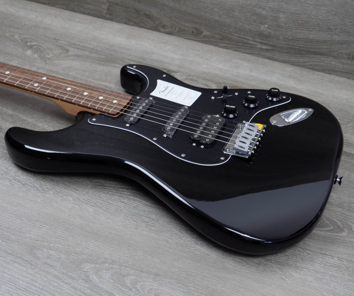 Fender Standard Stratocaster HSS, Laurel Fingerboard, Black
