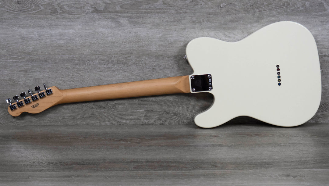 Fender Standard Telecaster, Laurel Fingerboard, Olympic White
