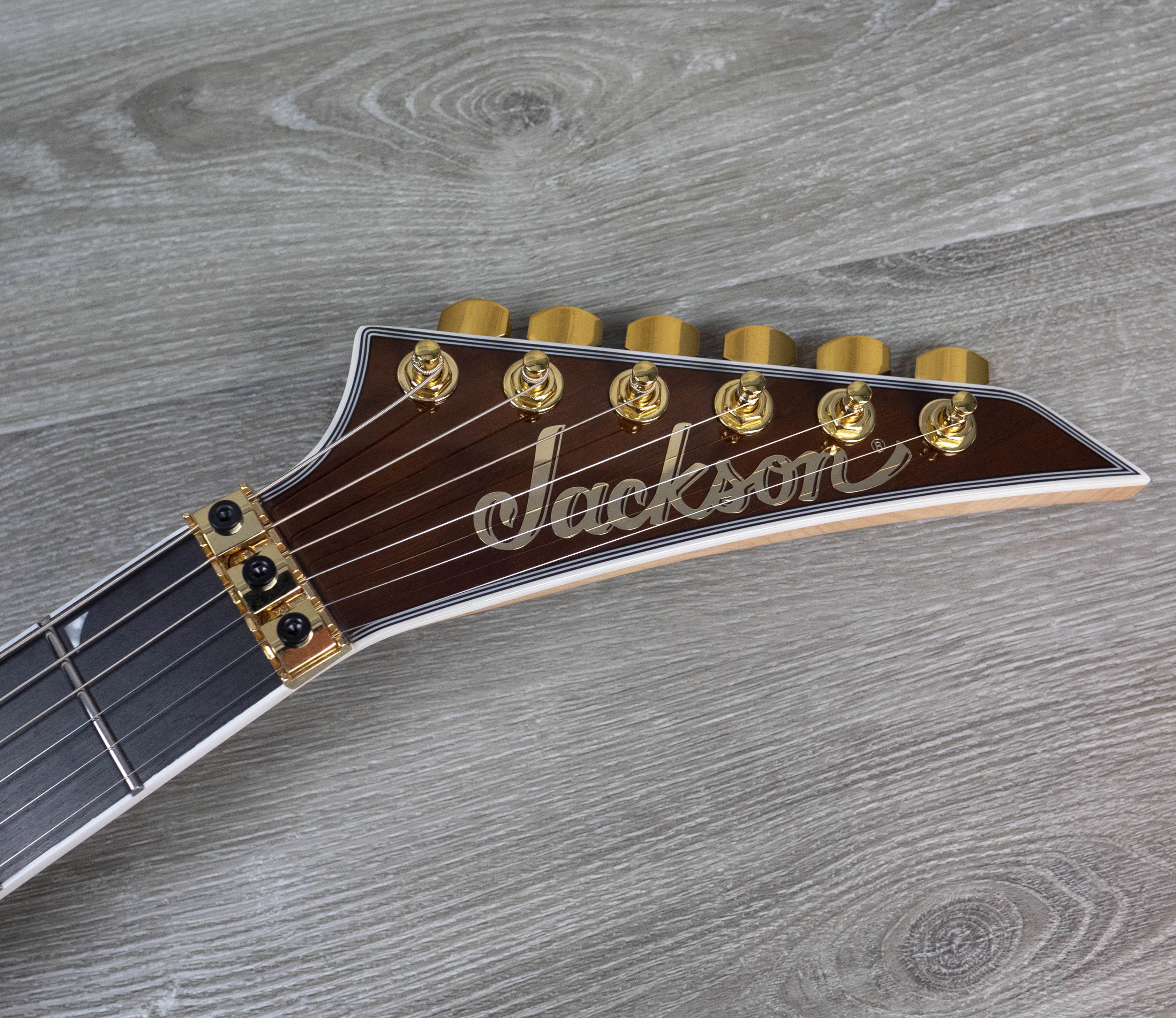 Jackson Pro Plus Series Soloist SLA3, Ebony Fingerboard, Walnut