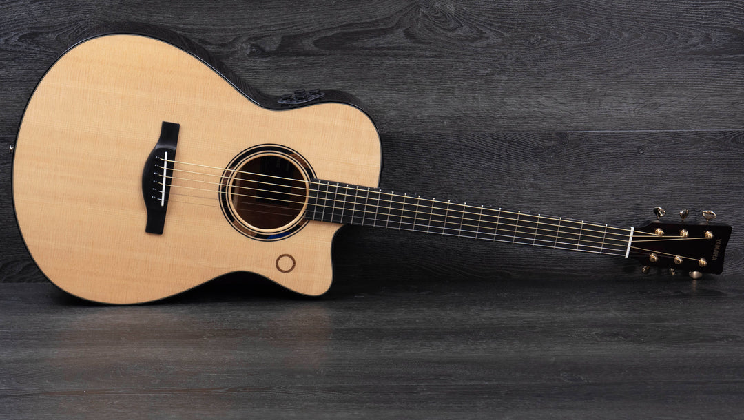 Yamaha TAS 3C TransAcoustic Guitar, Natural