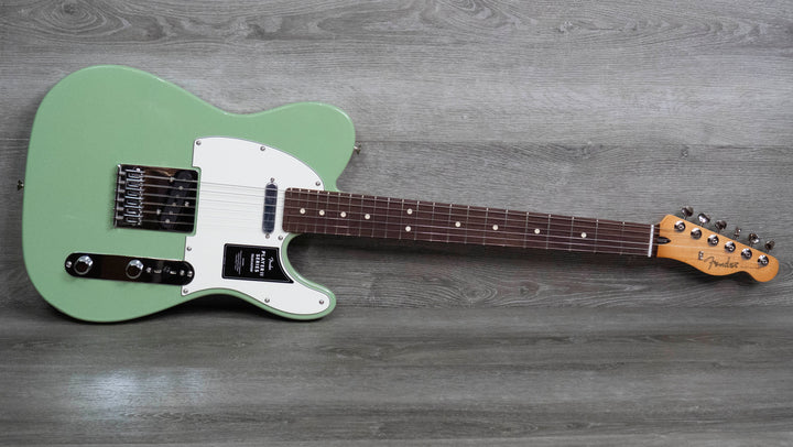 Fender Player II Telecaster, touche en palissandre, bouleau vert