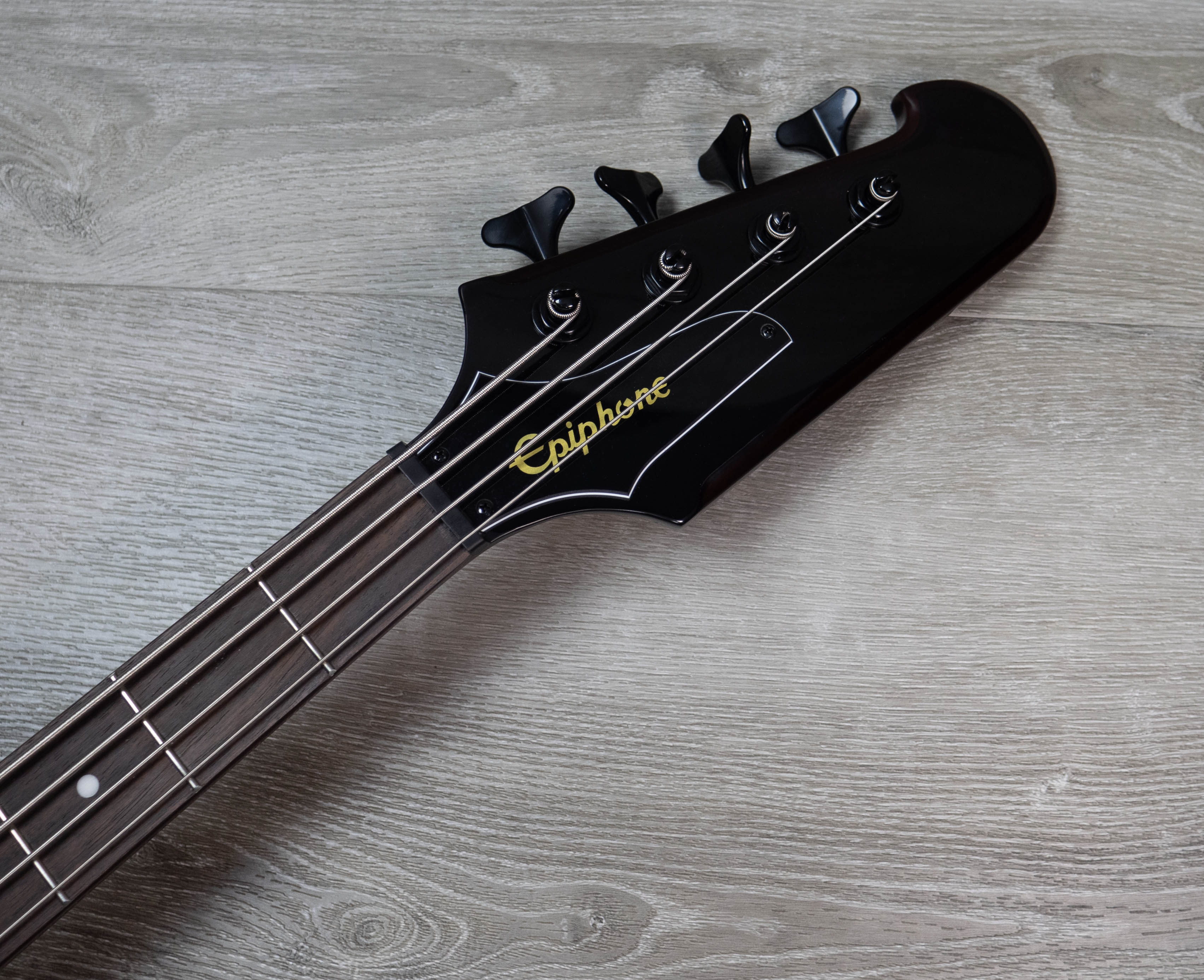 Epiphone Thunderbird E1 Bass, Vintage Sunburst – A Strings