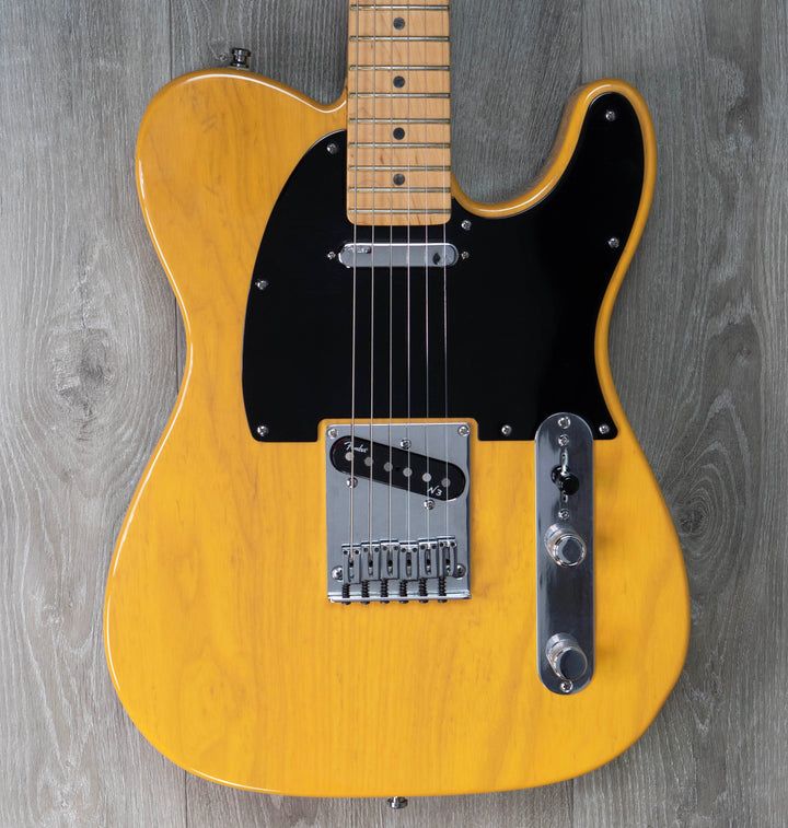 Pre-Owned Fender American Deluxe Telecaster, Butterscotch Blonde (2011)