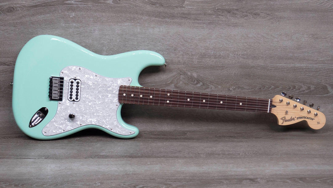 Fender Edición limitada Tom Delonge Stratocaster, Surf Green