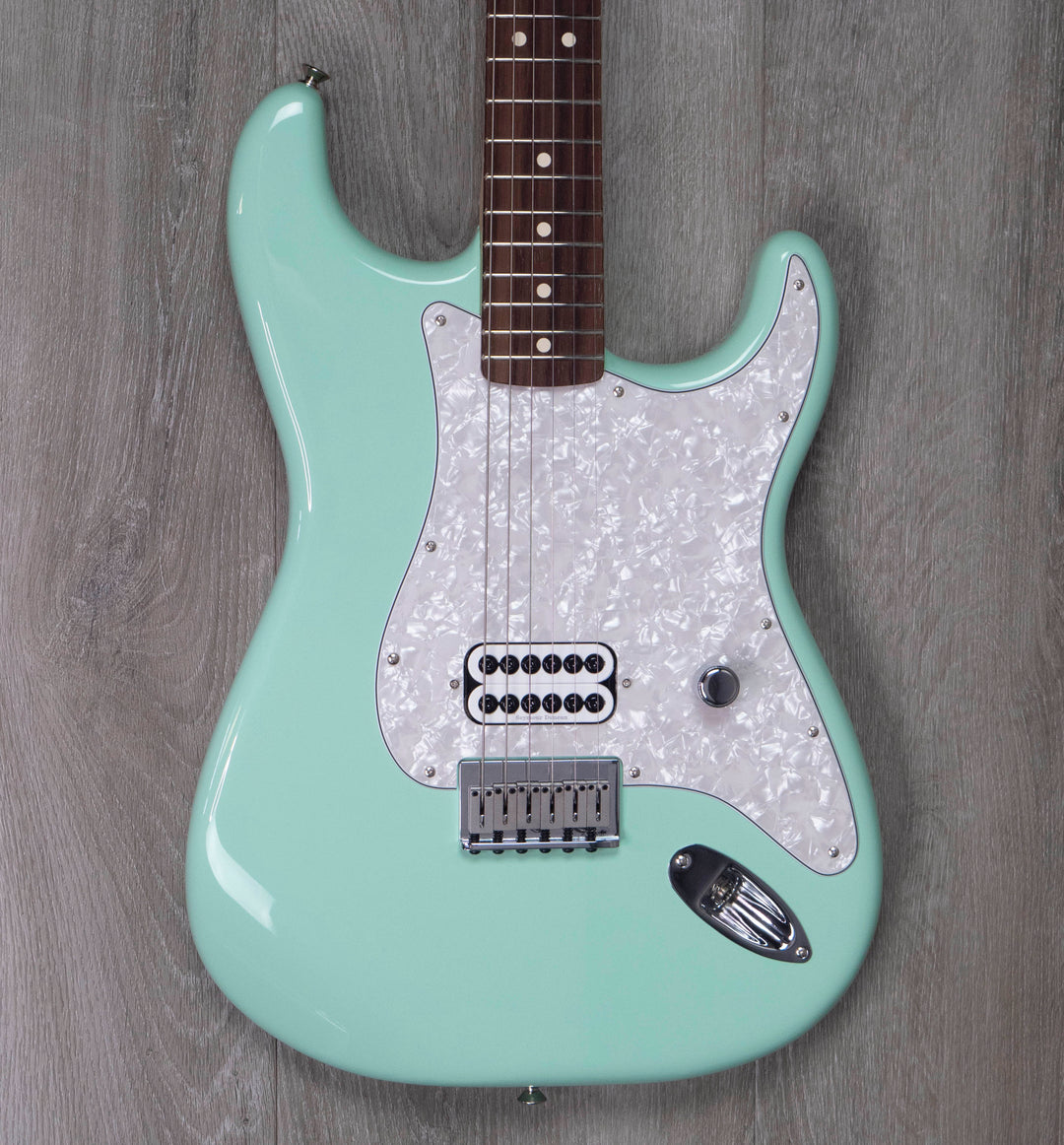 Fender Edición limitada Tom Delonge Stratocaster, Surf Green