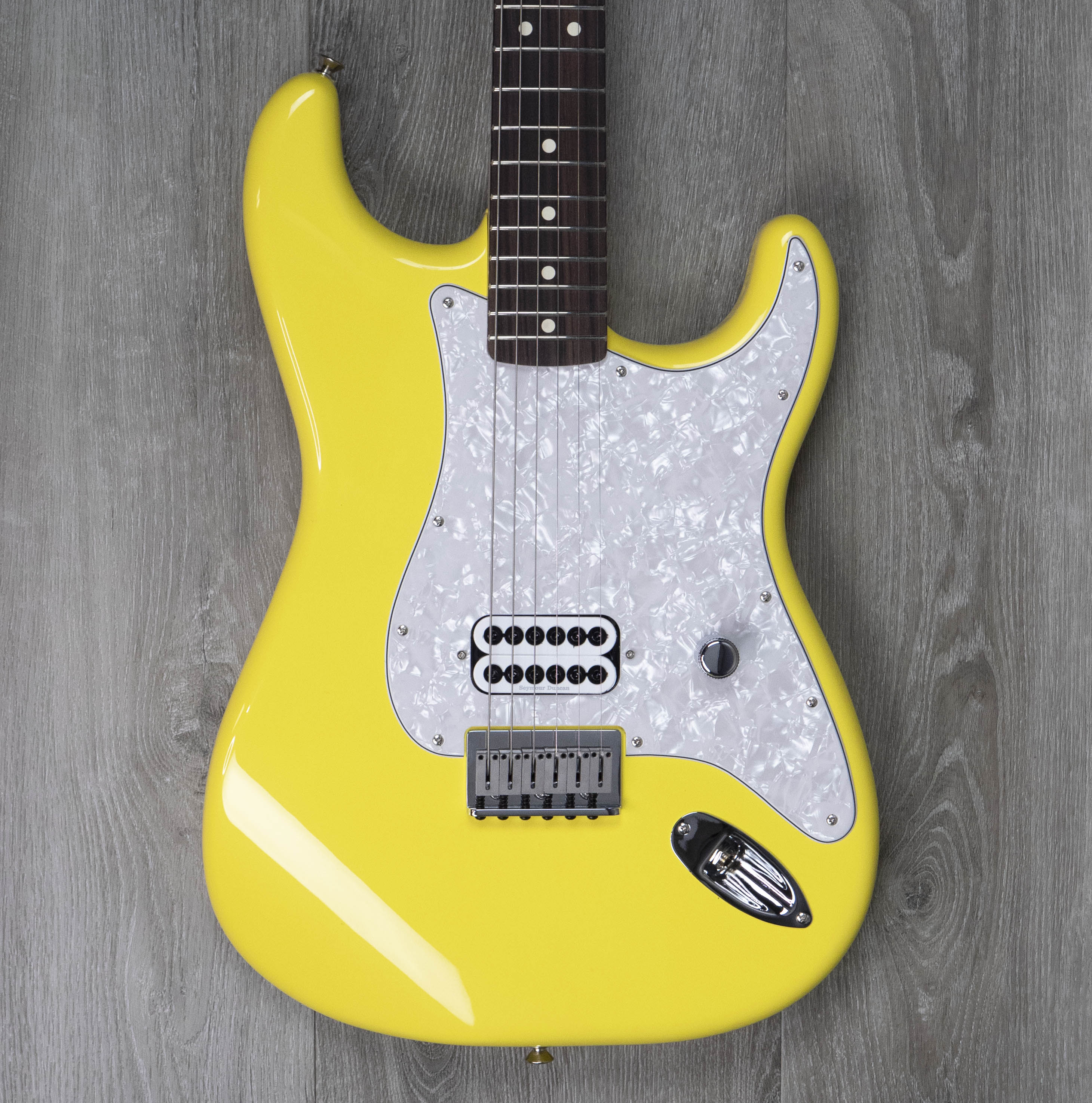 Fender Limited Edition Tom Delonge Stratocaster, Graffiti Yellow
