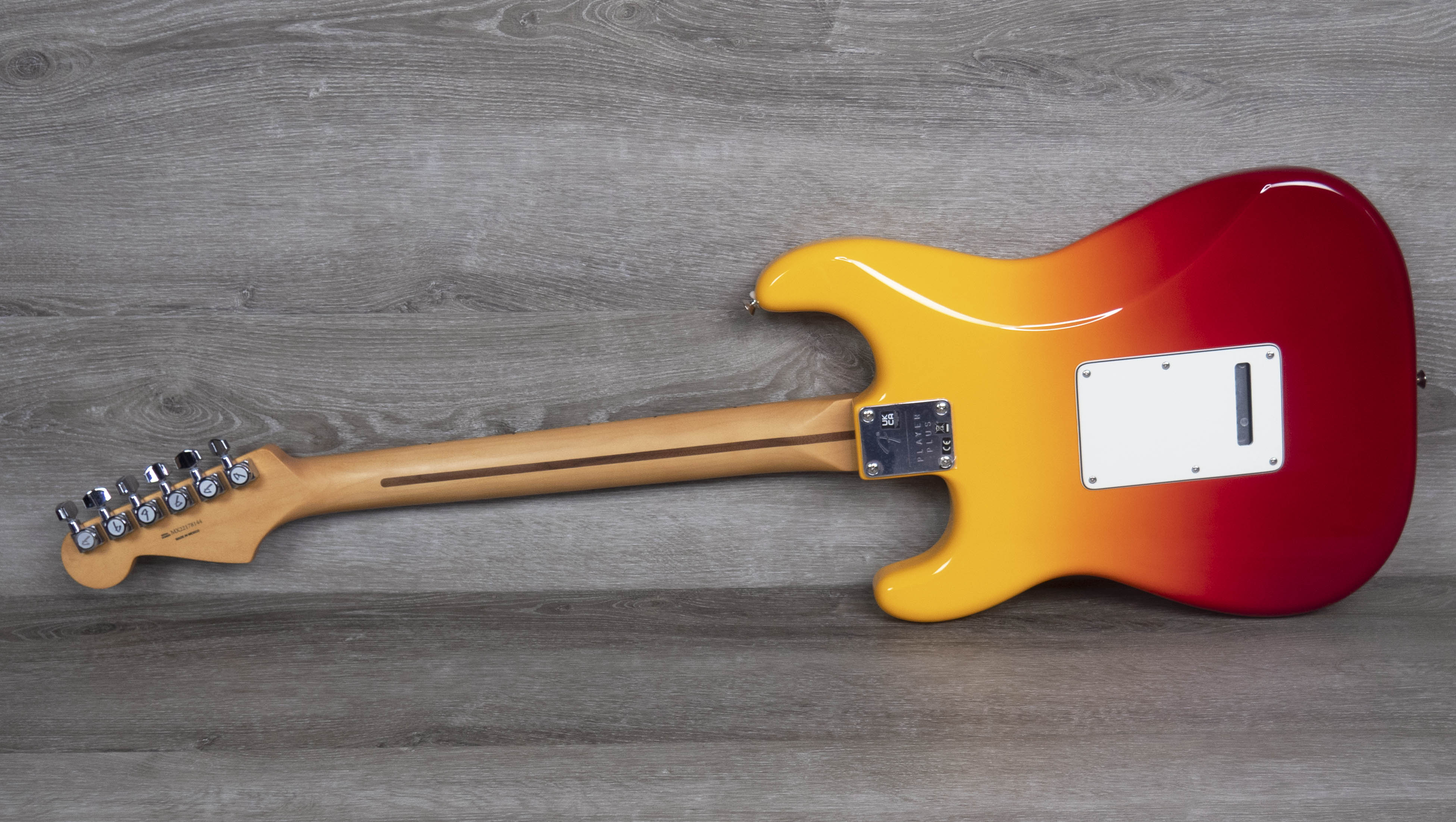 Fender Player Plus Stratocaster, Maple Fingerboard, Tequila