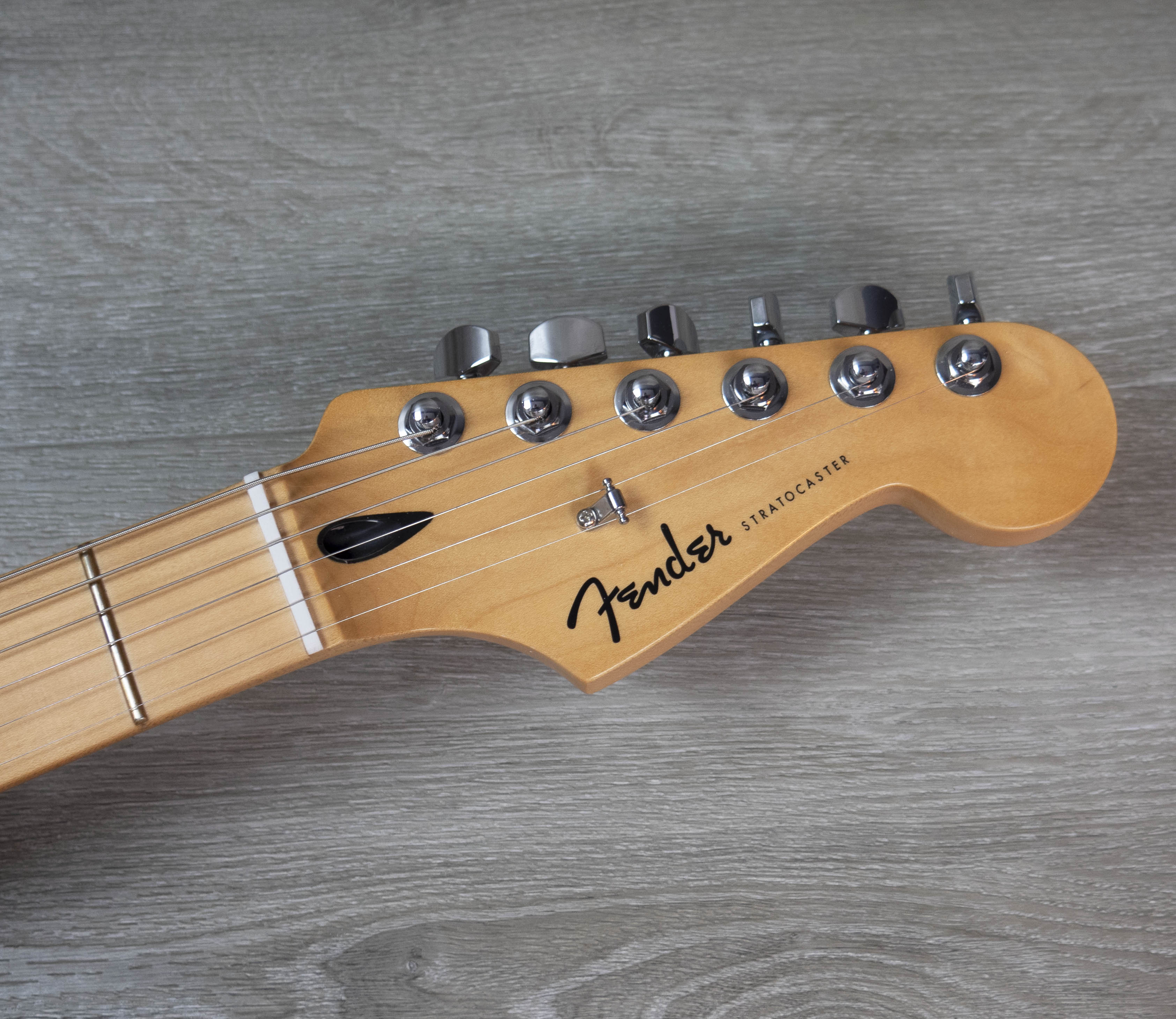 Fender Player Plus Stratocaster, Maple Fingerboard, Tequila