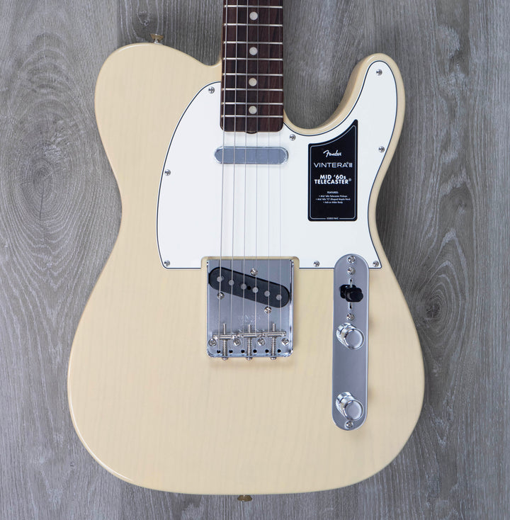 Fender Vintera III Mid &