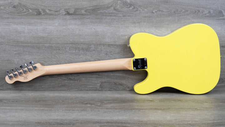 Squier Sonic Telecaster, Laurel Fingerboard, White Pickguard, Canary Yellow