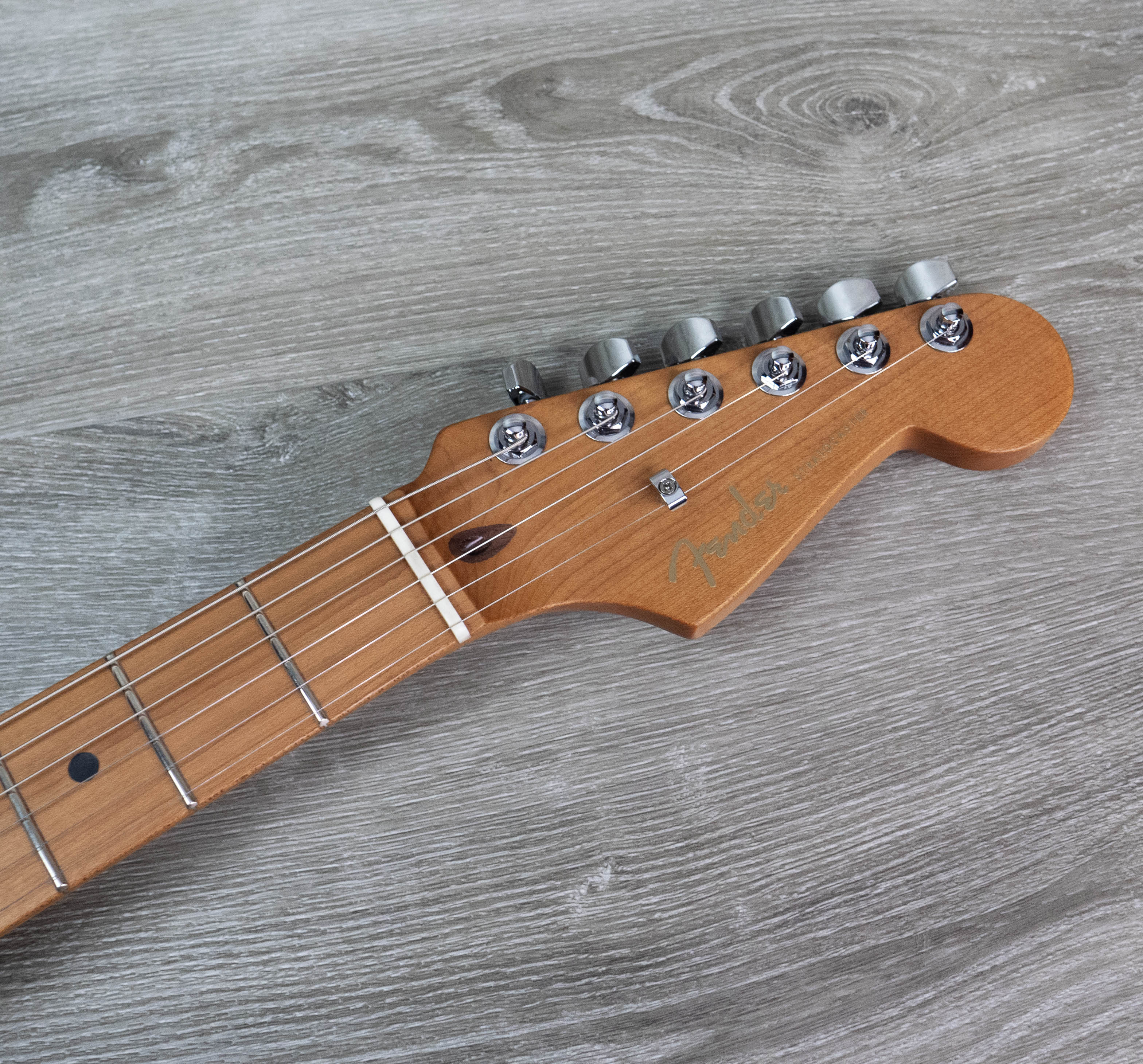Fender 70th Anniversary Ultra Stratocaster HSS, Maple Fingerboard