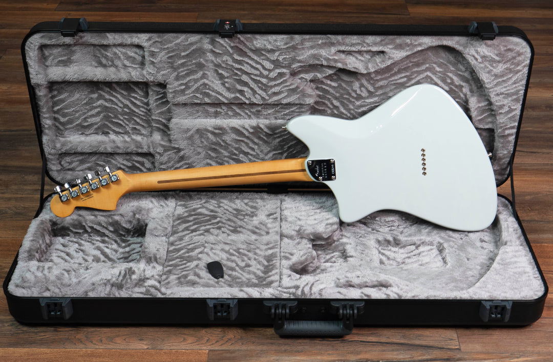 Fender American Ultra II Meteora, Maple Fingerboard, Avalanche