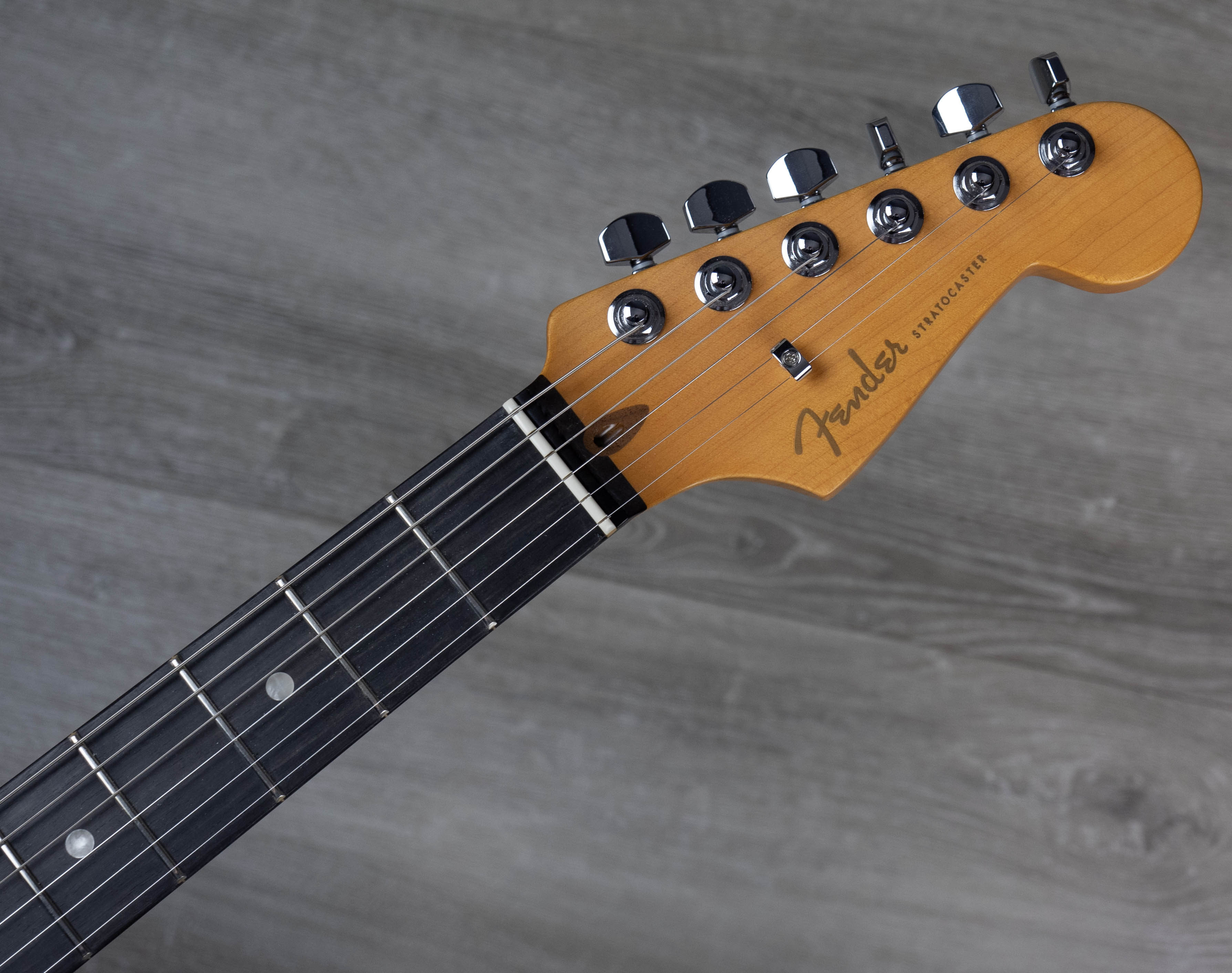 Fender American Ultra II Stratocaster, Ebony Fingerboard, Texas