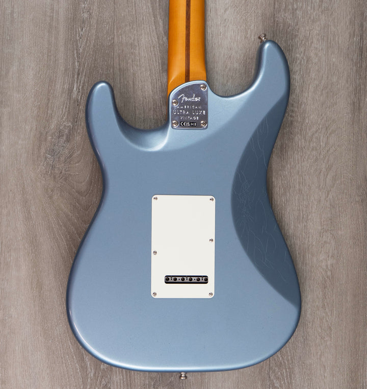 Fender Ultra Luxe Stratocaster, diapasón de arce, Sunburst de 2 colores