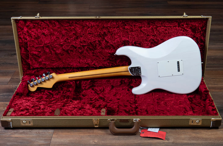 Fender American Ultra Luxe '50s Stratocaster, Maple Fingerboard, White Blonde