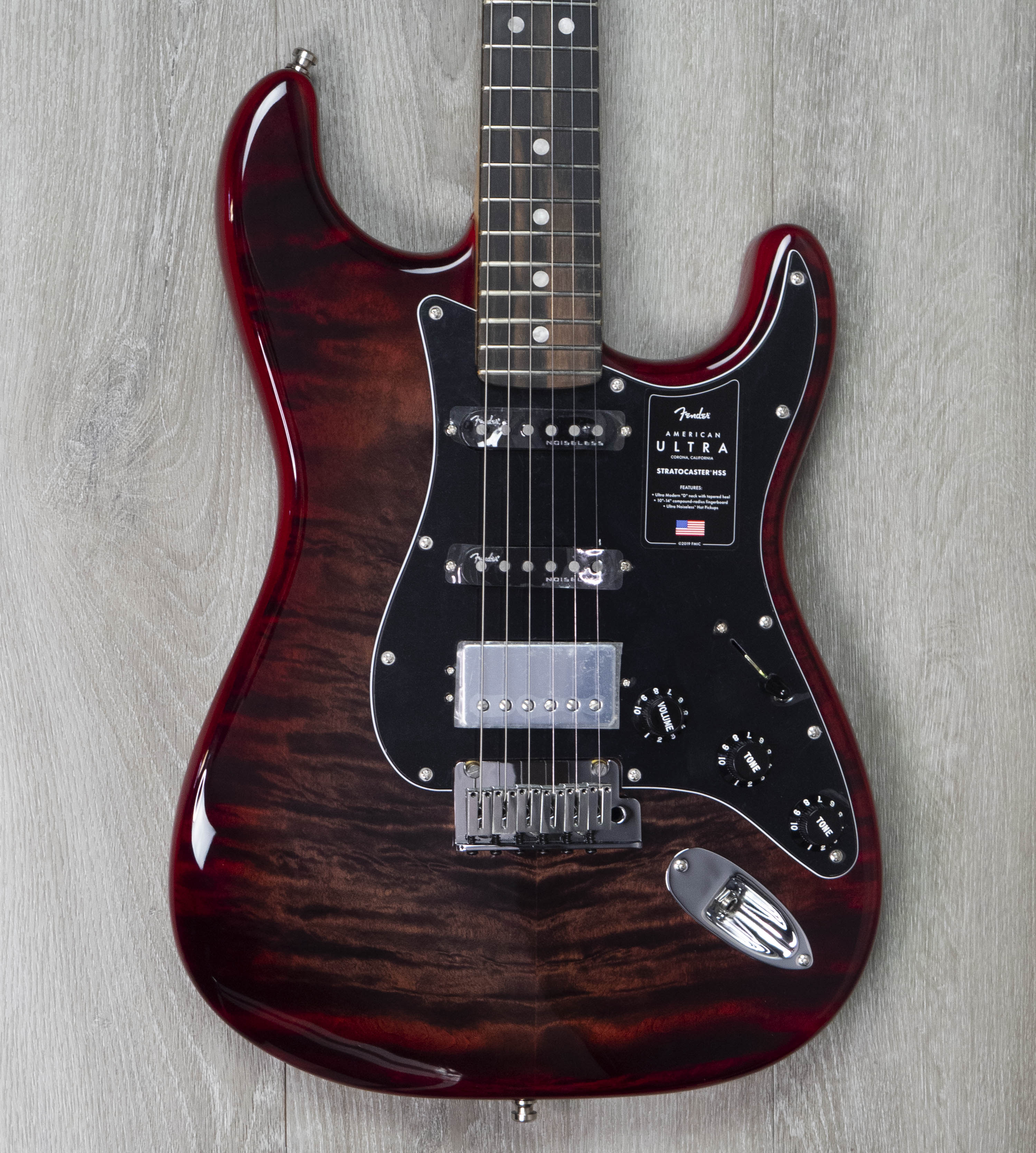 Fender Limited Edition American Ultra Stratocaster HSS, Streaked