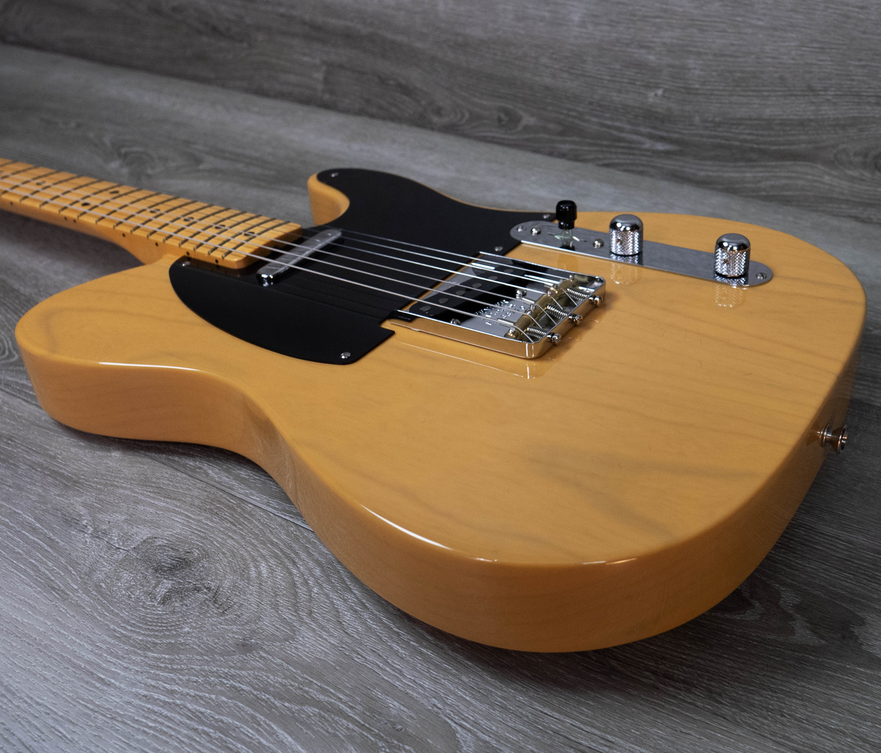 Fender American Vintage II 1951 Telecaster, Maple