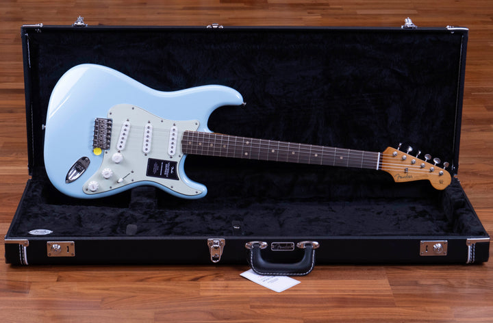 Fender Vintera II Road Worn '60s Stratocaster, Rosewood Fingerboard, Sonic Blue