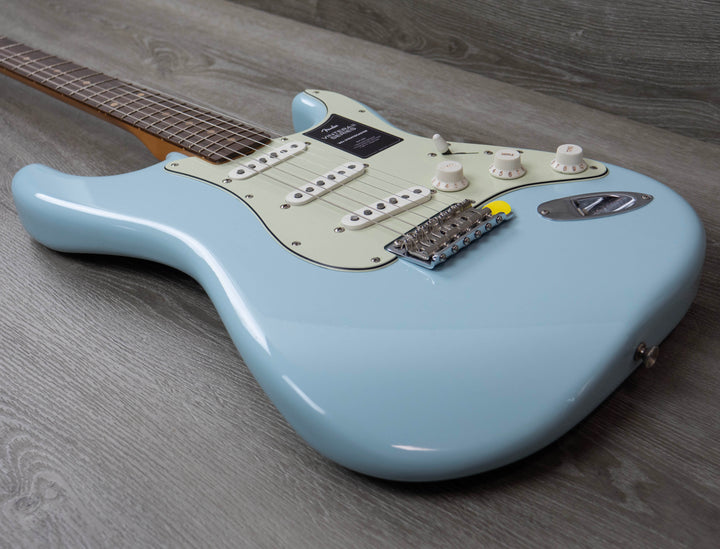 Fender Vintera II Road Worn '60s Stratocaster, Rosewood Fingerboard, Sonic Blue