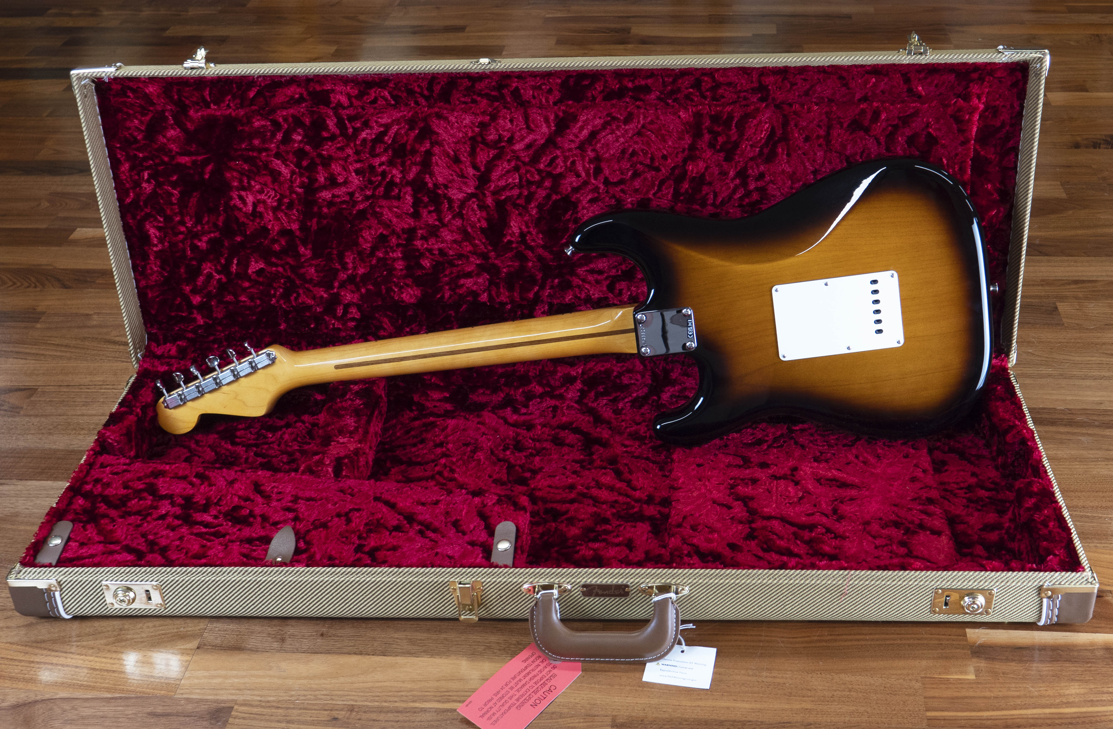 Fender American Vintage II 1957 Stratocaster, Maple Fingerboard, 2