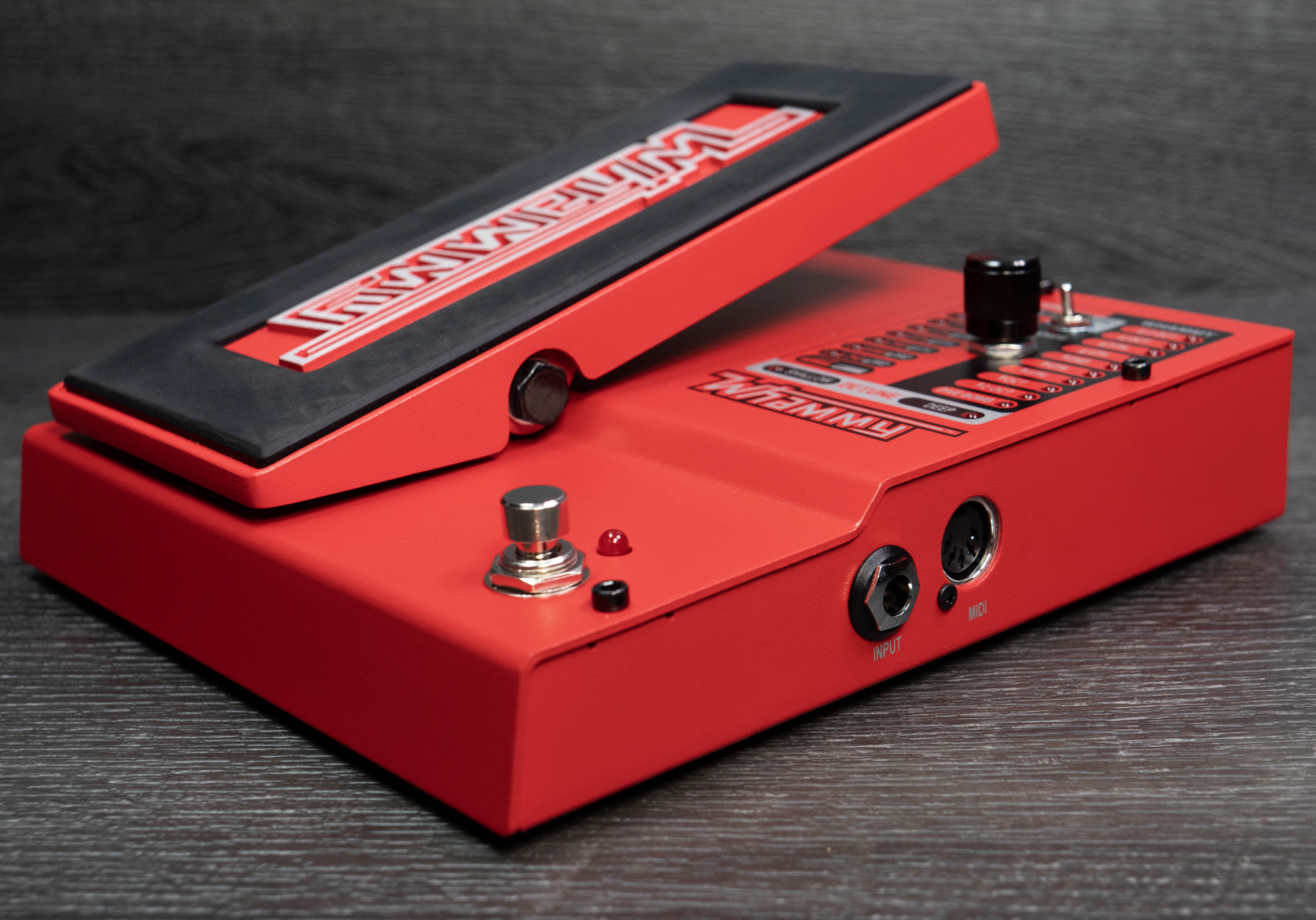 Digitech Whammy 5 Pitch Shifting Effects Pedal – A Strings