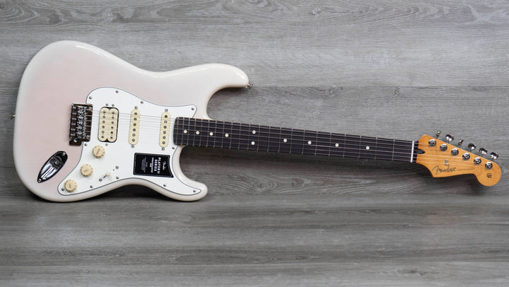 Fender Player II Stratocaster HSS, diapasón de palisandro, tono rubio blanco