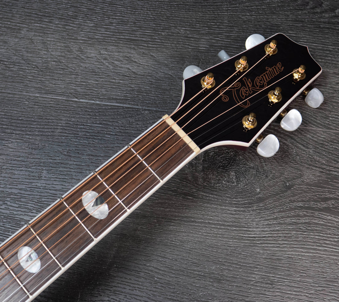 Takamine GN75CE-WR NEX, tapa de abeto macizo, fondo de arce acolchado con pastilla TK-40D, color rojo vino
