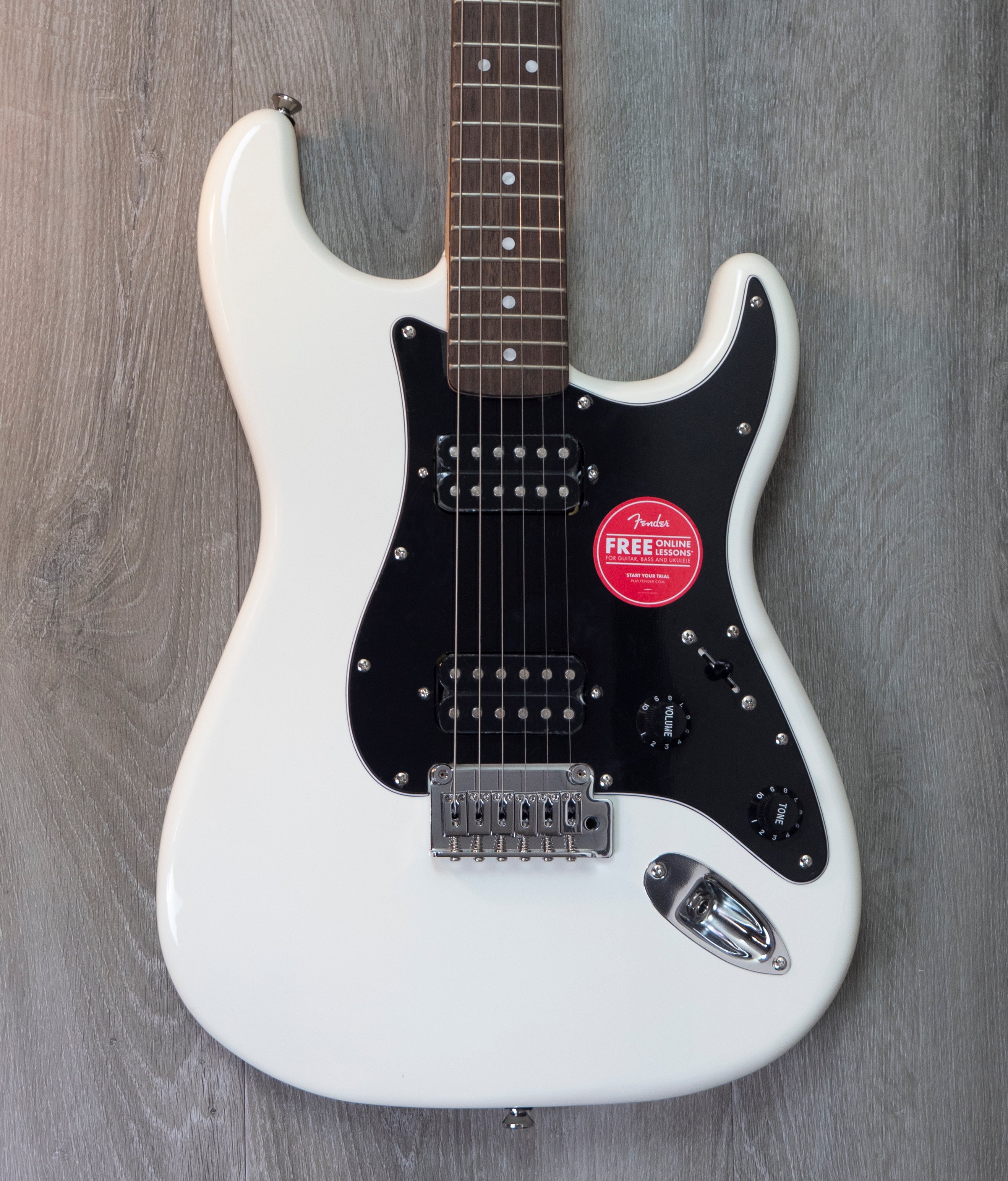 【10836】 Squier Affinity Stratocaster HH Amazon.com: Fender Squier Affinity Series Stratocaster