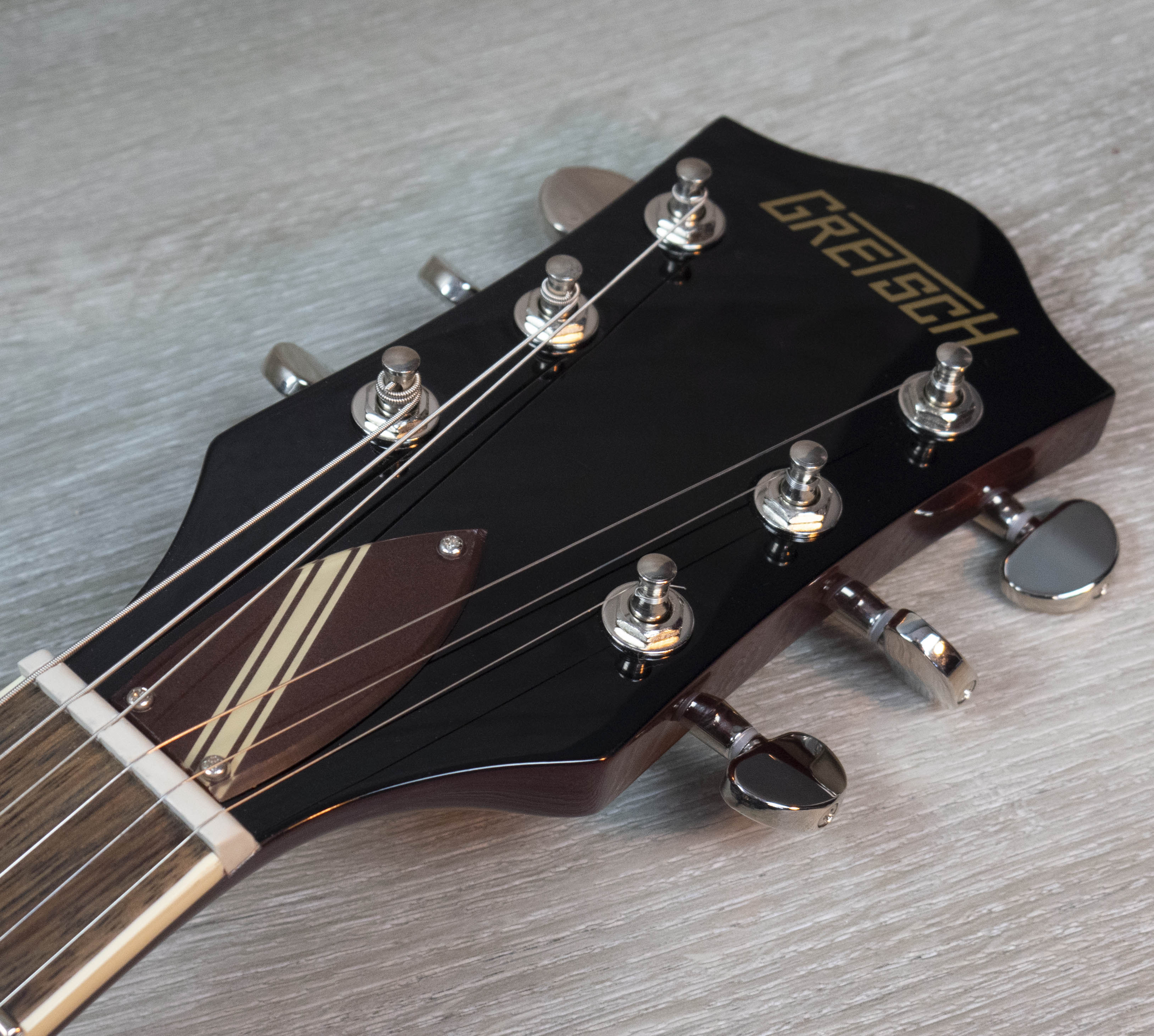 Gretsch G2604T Limited Edition Streamliner Rally II Center