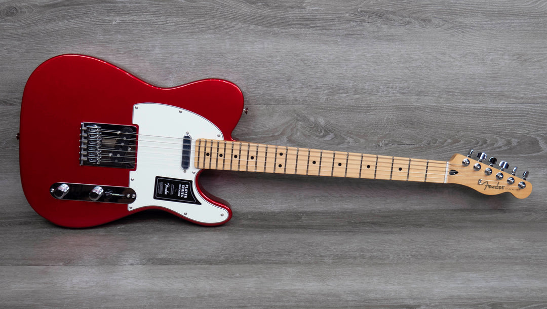 Fender Player Telecaster, touche en érable, couleur Candy Apple Red