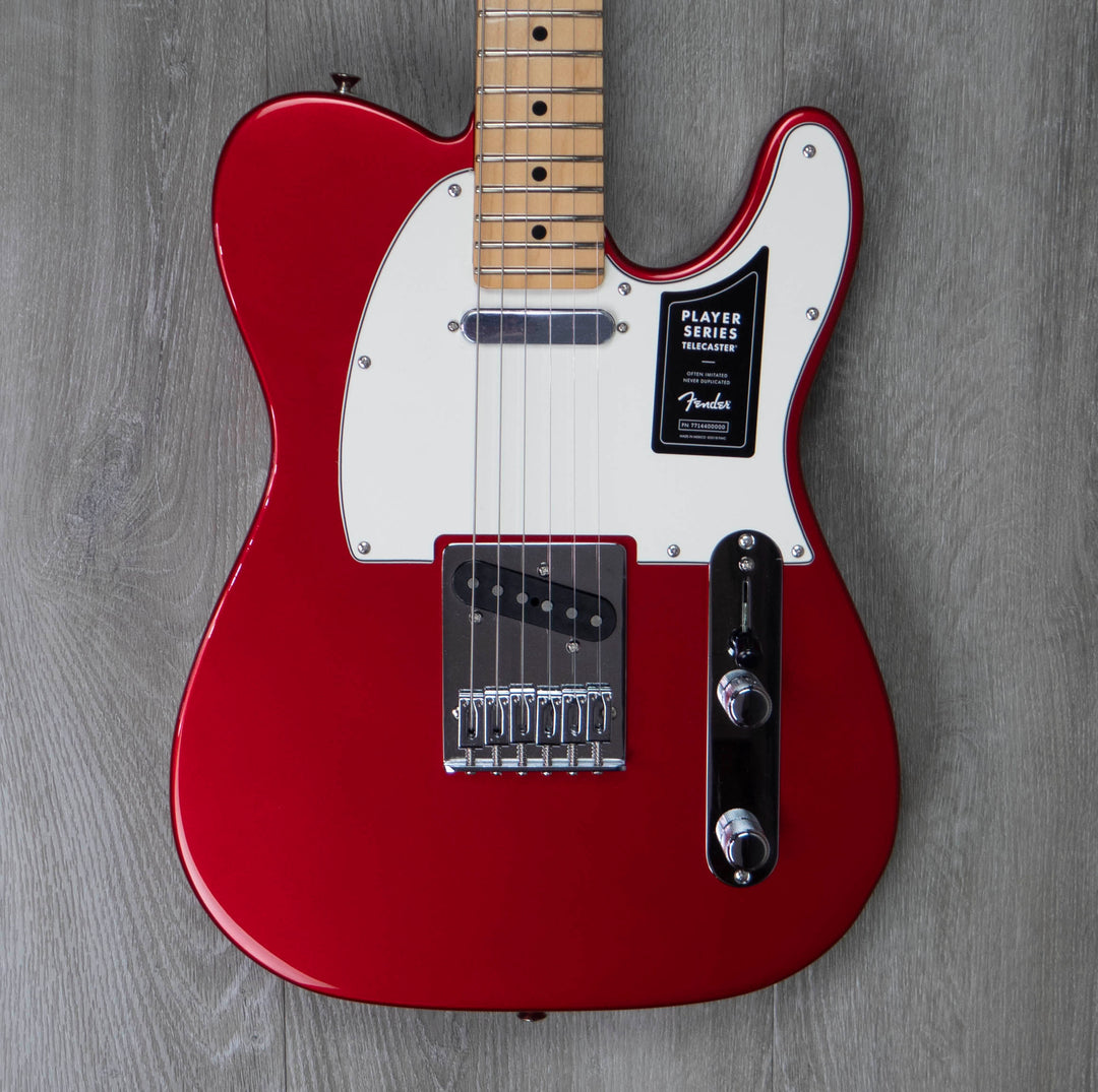 Fender Player Telecaster, touche en érable, couleur Candy Apple Red