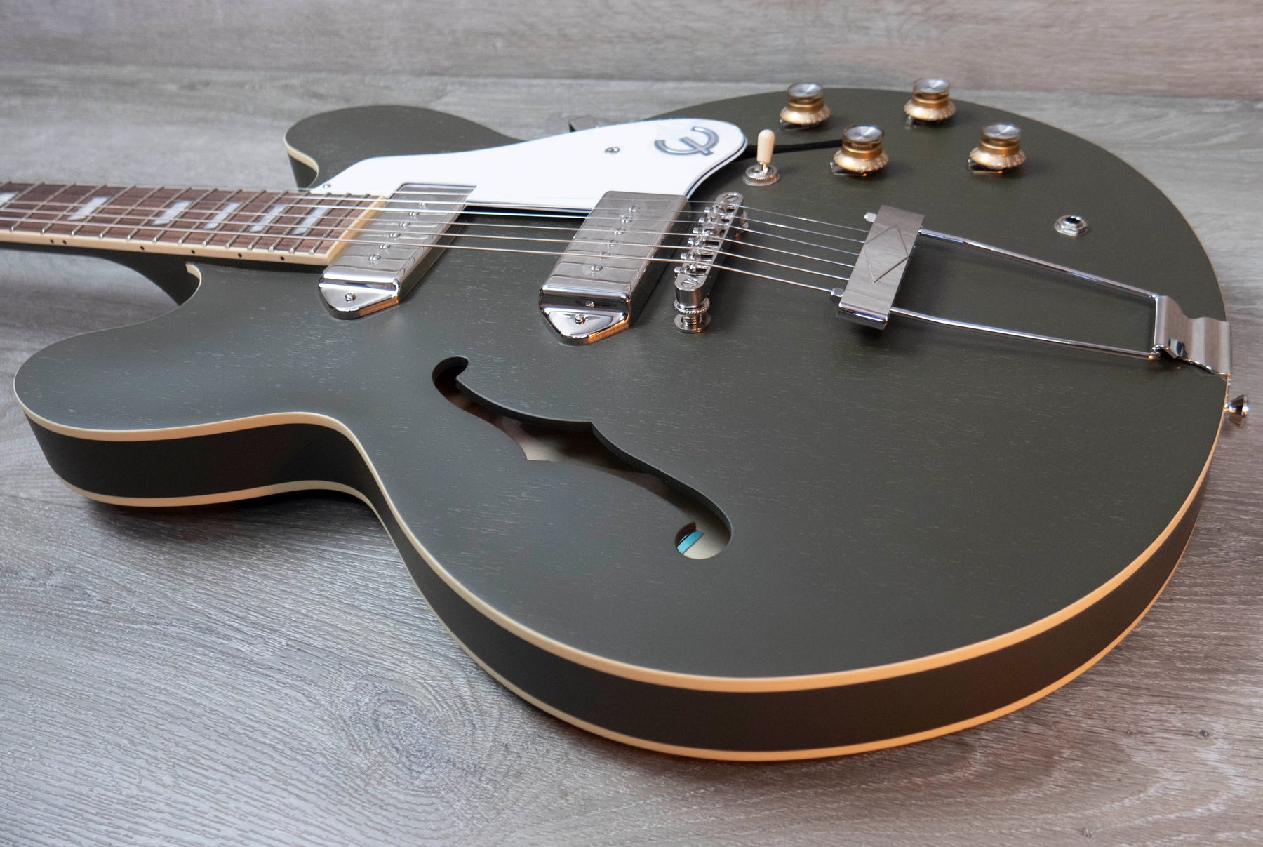 Epiphone Casino Worn Olive Drab A Strings