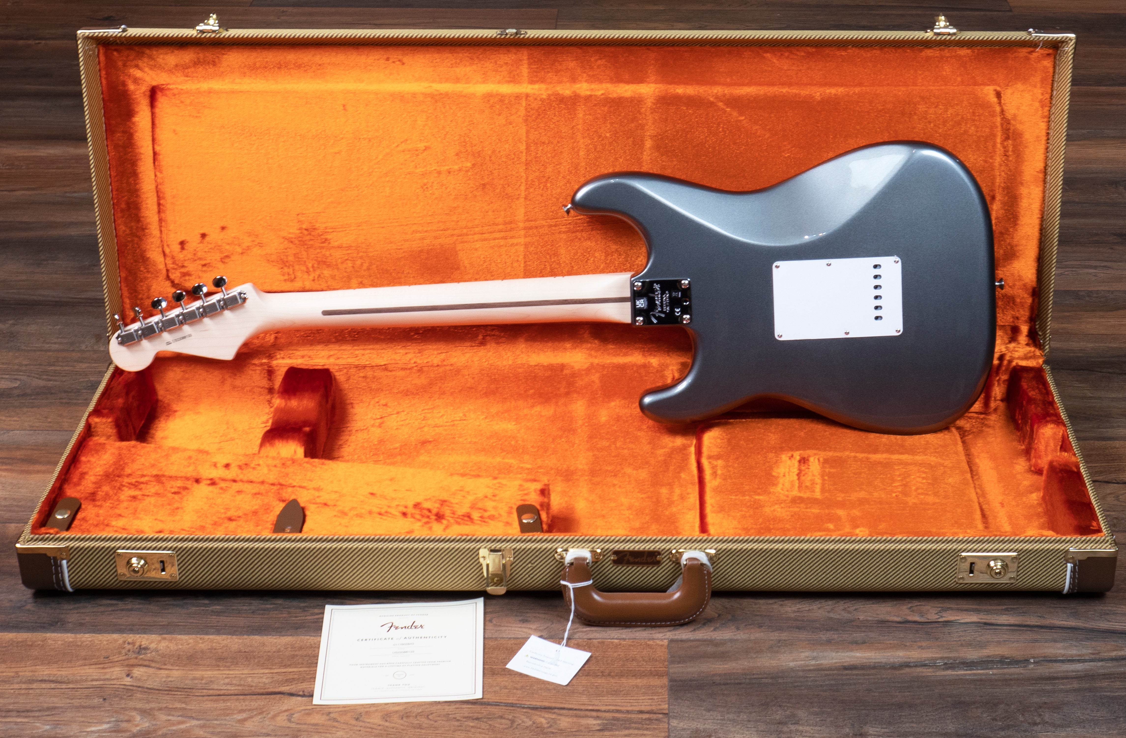 Fender Eric Clapton Stratocaster, Maple Fingerboard, Pewter – A