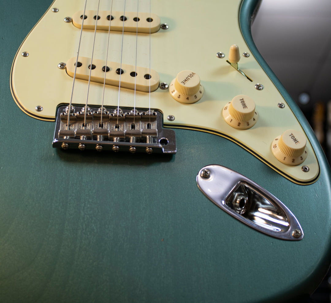 Fender Custom Shop 1963 Stratocaster Journeyman Relic w/ Closet Classic Hardware, Faded Aged Sherwood Green Metallic