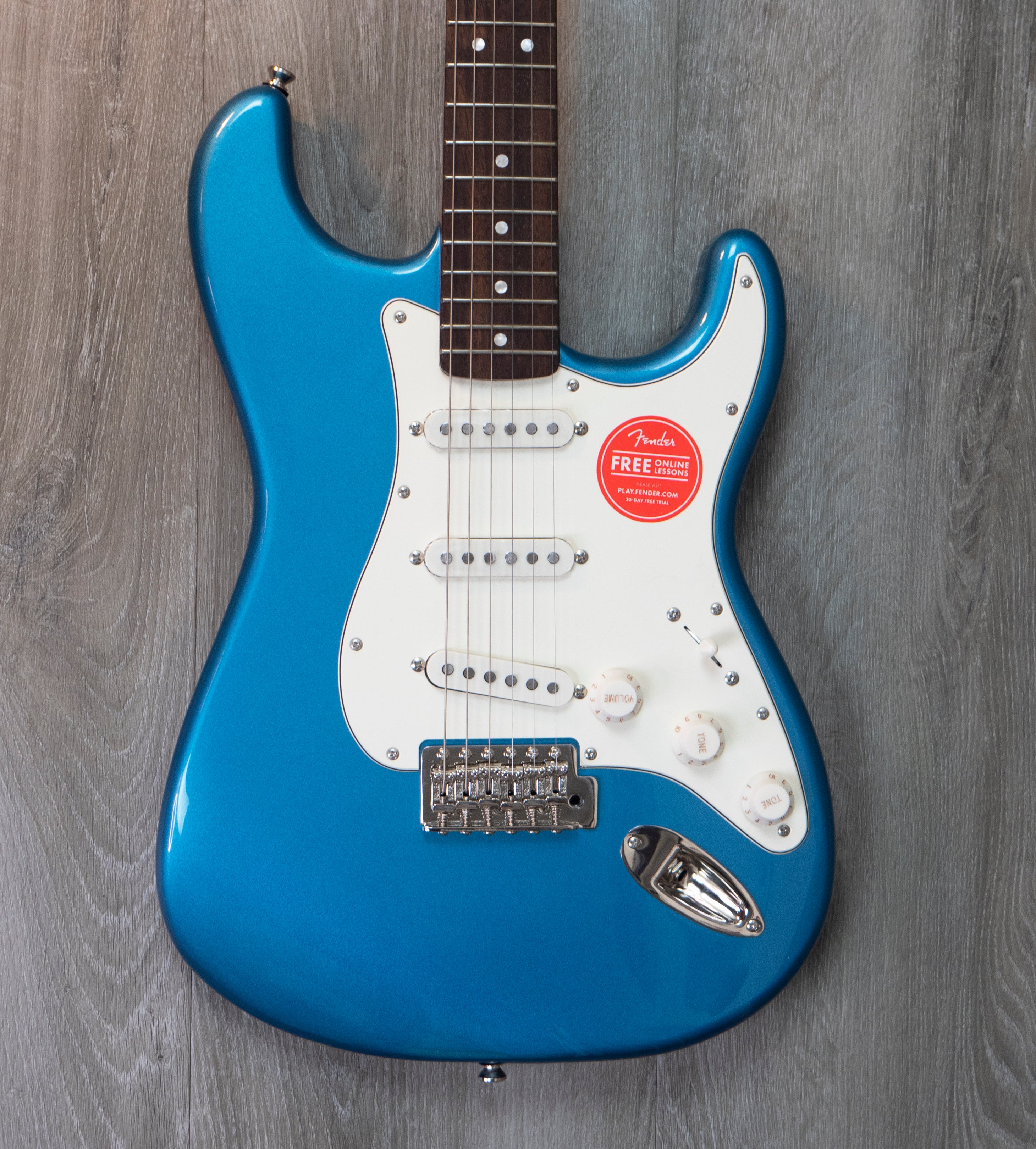 Squier Classic Vibe 60s Stratocaster, Laurel Fingerboard, Lake