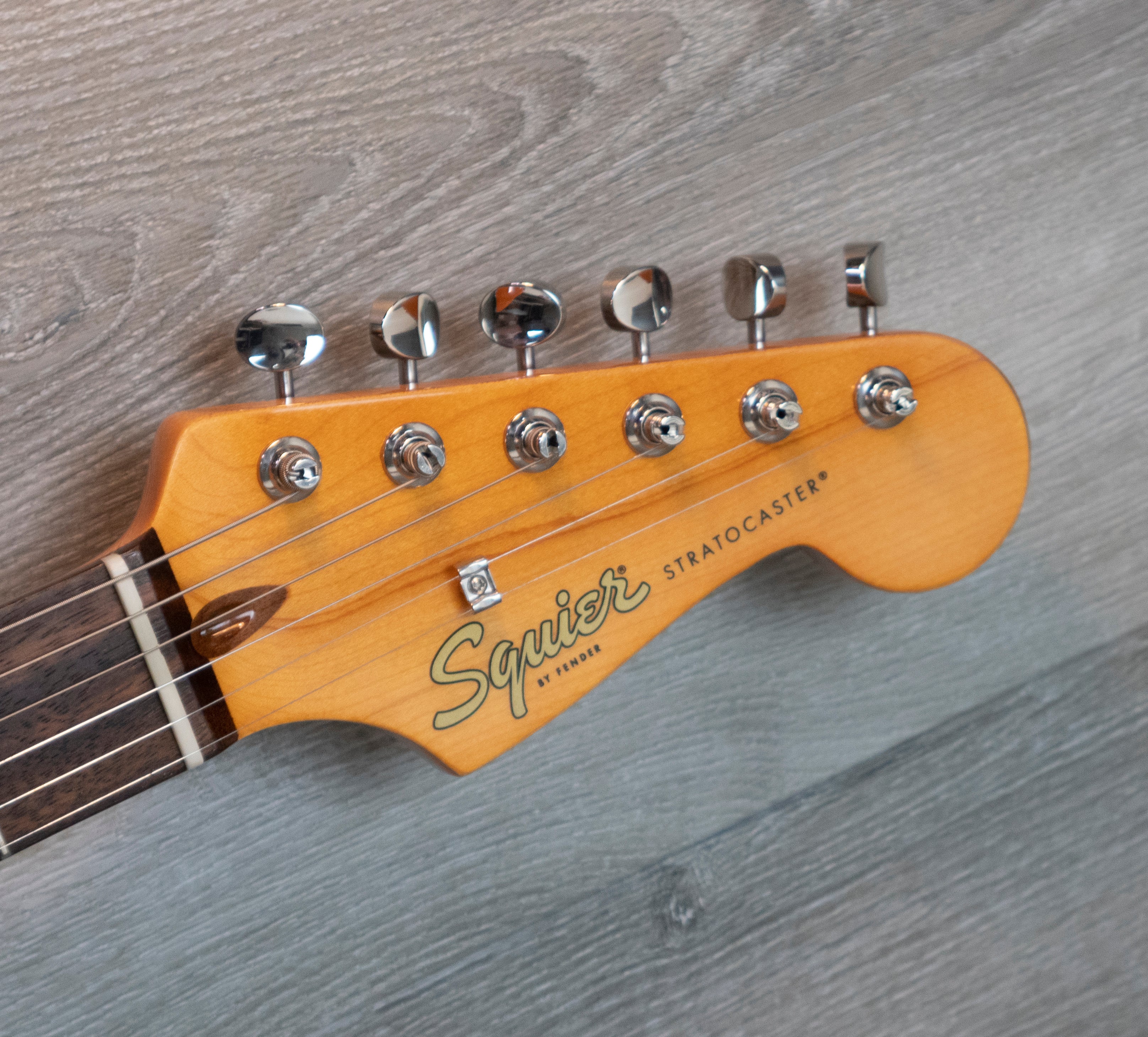 Squier Classic Vibe 60s Stratocaster, Laurel Fingerboard, Lake