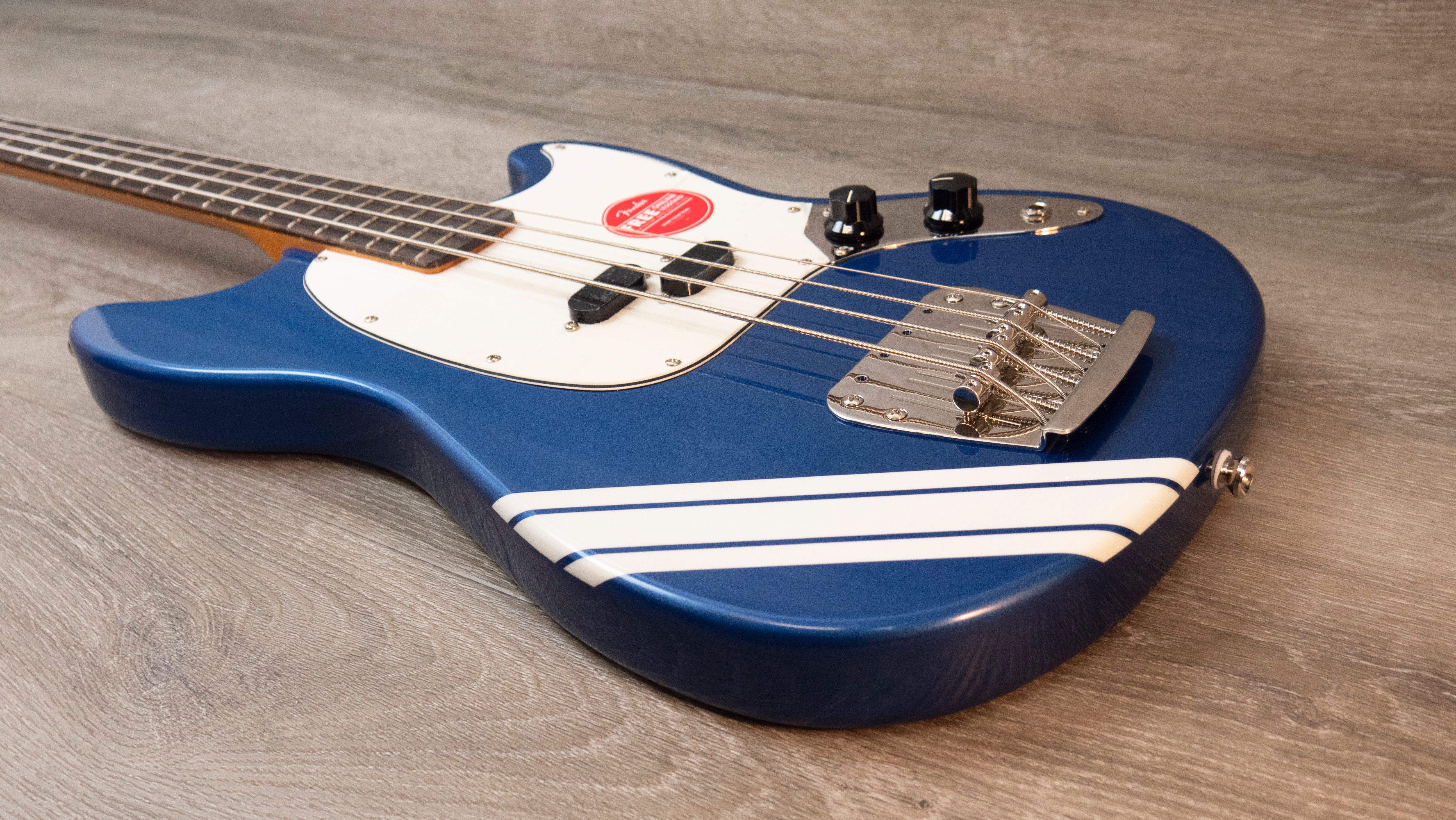 ベース Squier FSR ClassicVibe 60s MustangBass Squier Classic Vibe '60s Mustang Bass Guitar - Surf Green