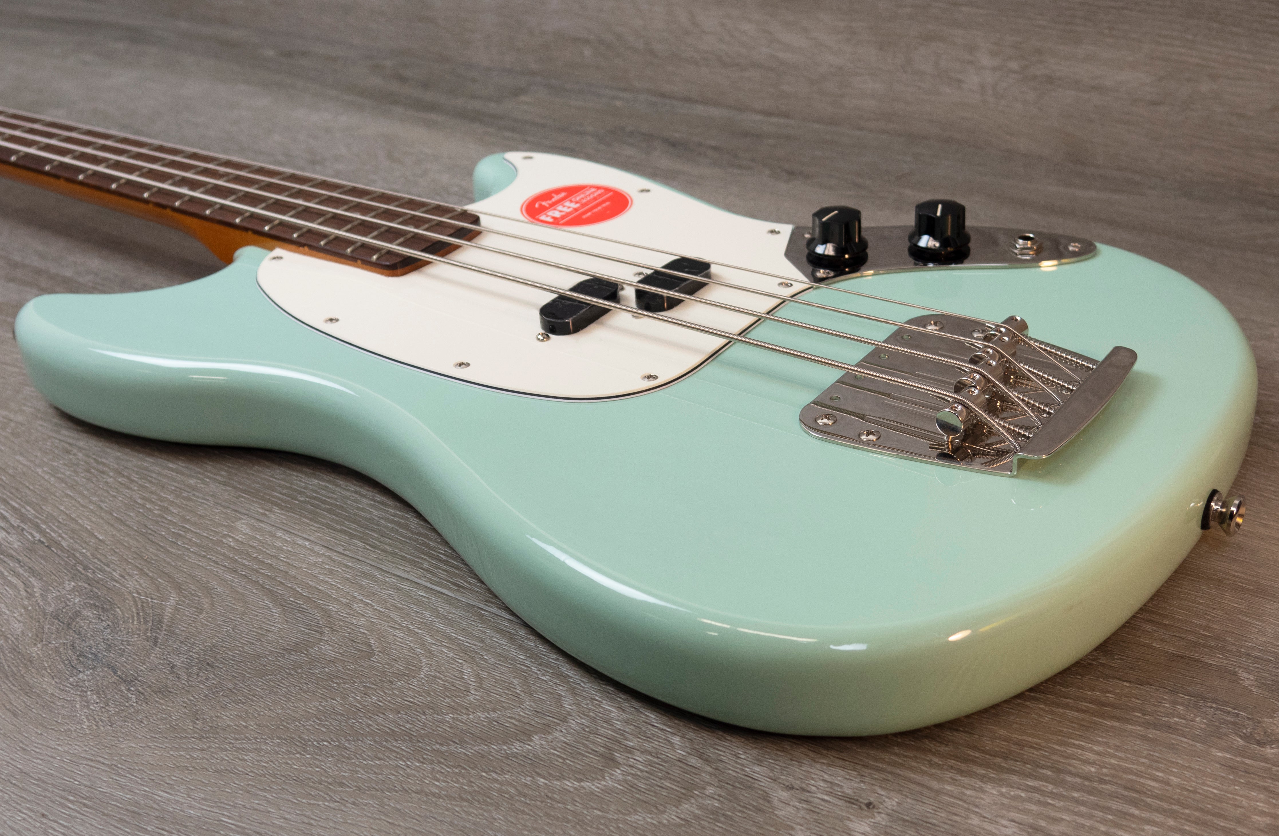 Squier Classic Vibe 60s Mustang Bass, Laurel Fingerboard, Surf